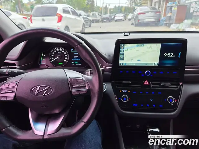 Hyundai Ioniq 2019 1.6 АКПП, миниатюра 8