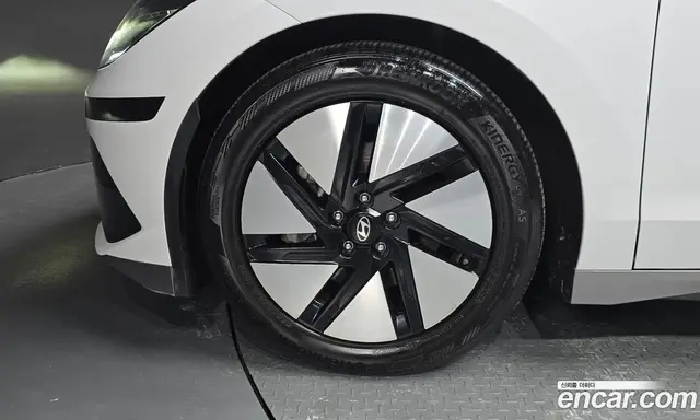Hyundai Ioniq 6 2022 0.1 АКПП, миниатюра 5