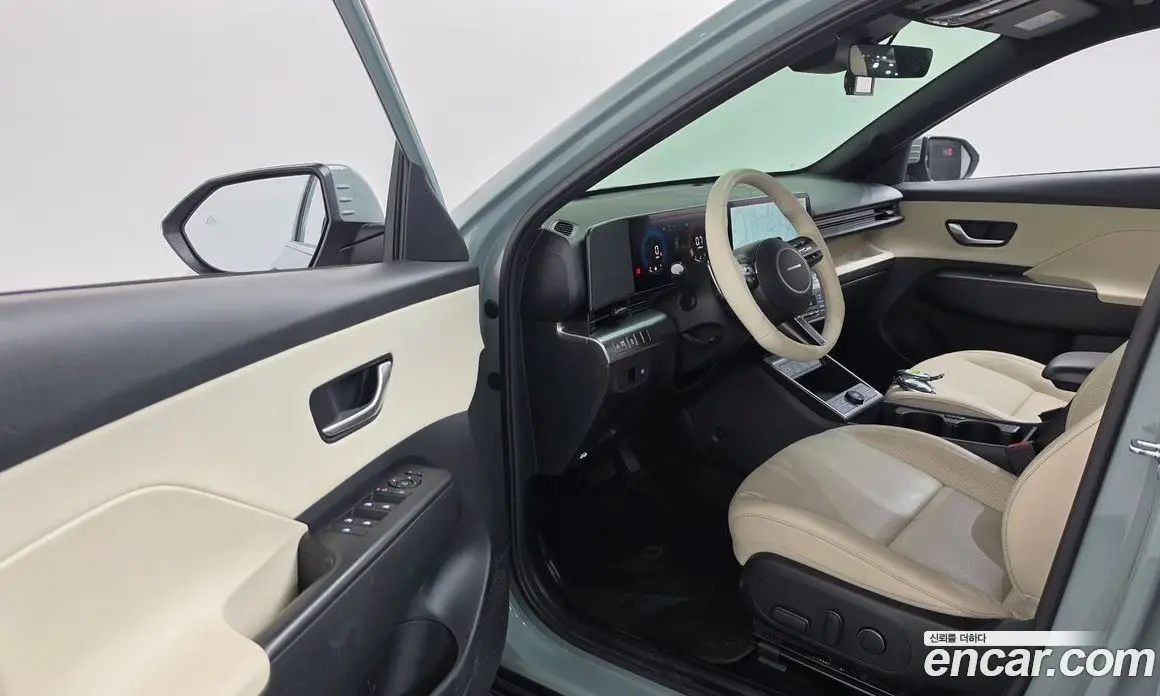 Hyundai Kona 2024 1.6 АКПП, фото 13