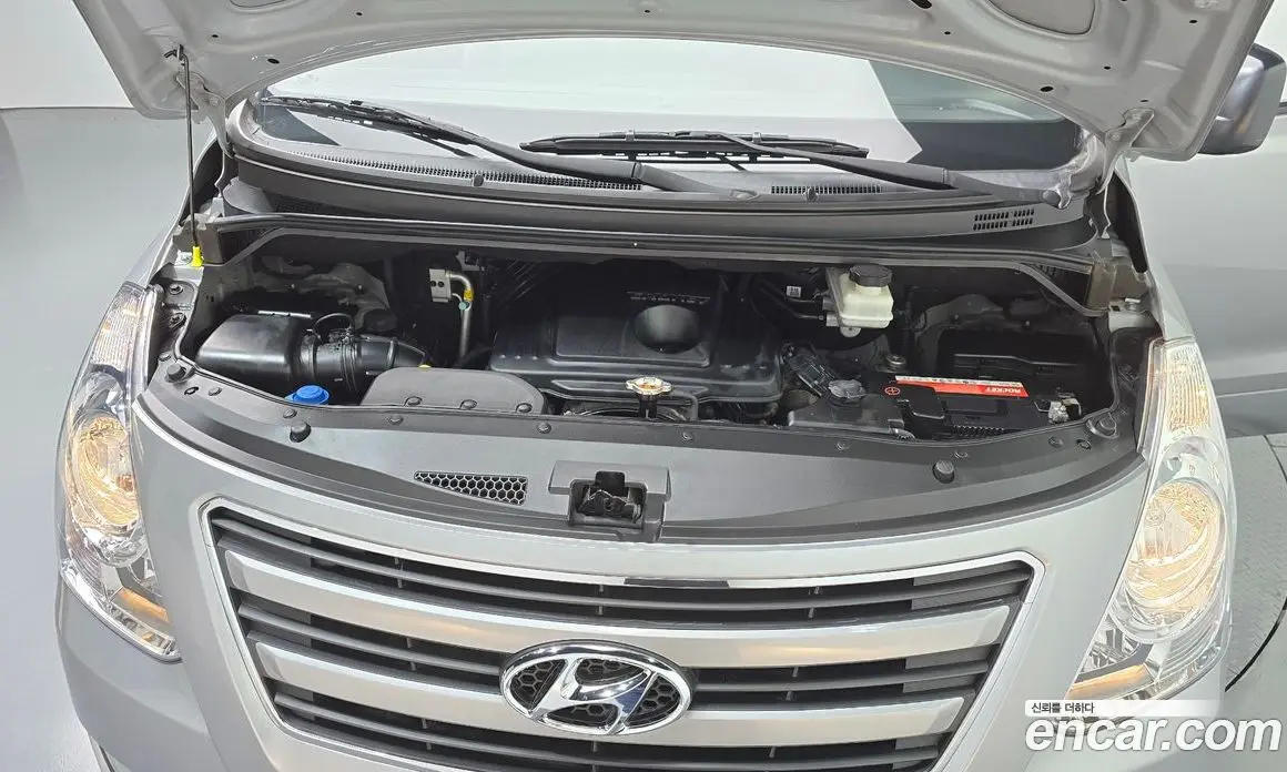 Hyundai Starex 2016 2.5 АКПП, фото 6