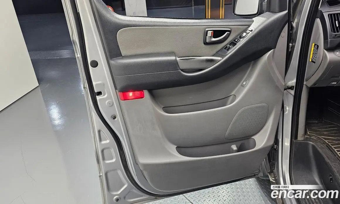 Hyundai Starex 2016 2.5 АКПП, фото 15