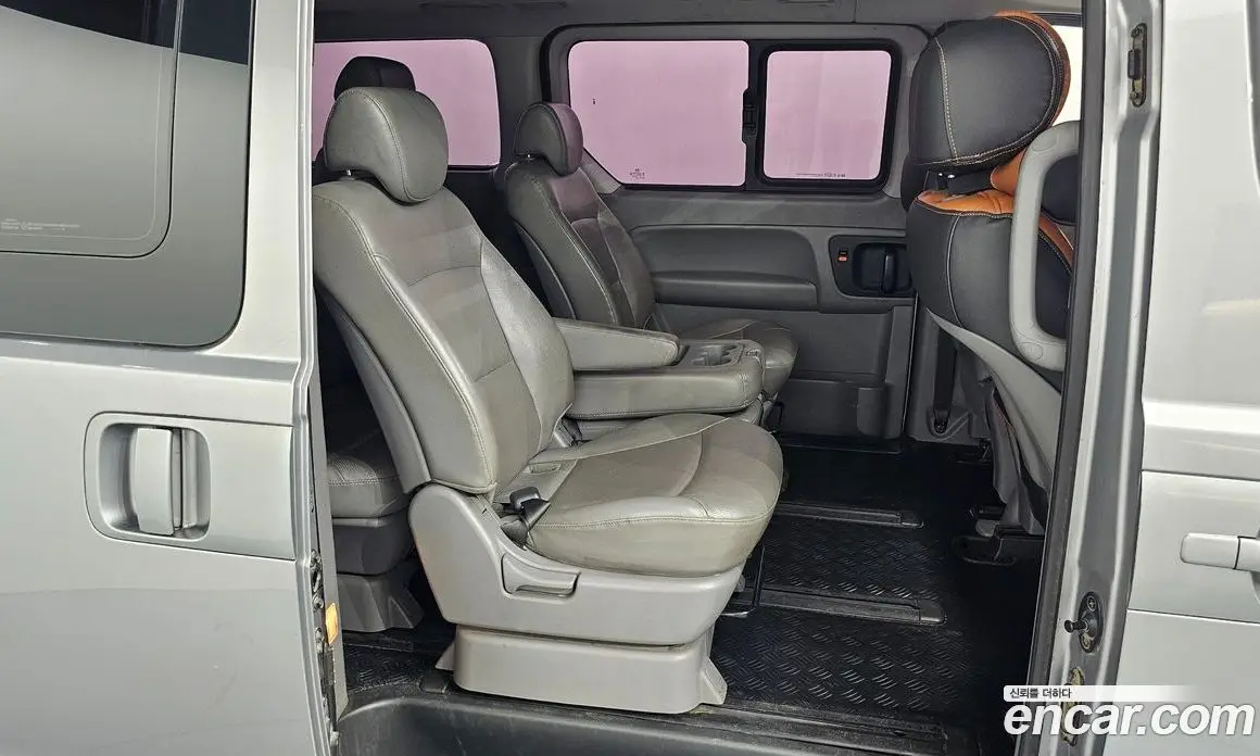 Hyundai Starex 2016 2.5 АКПП, фото 16