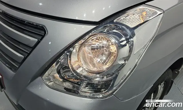 Hyundai Starex 2016 2.5 АКПП, миниатюра 8