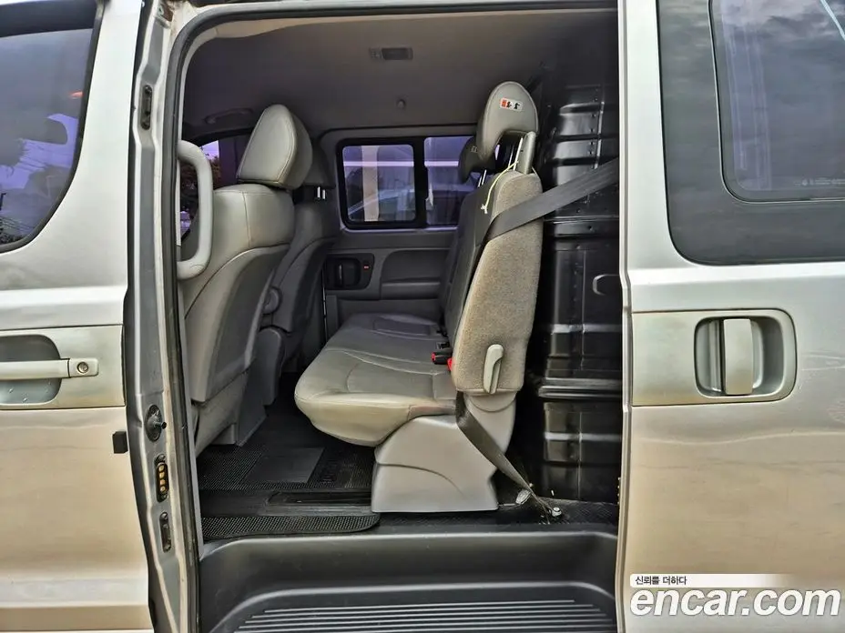 Hyundai Starex 2016 2.5 АКПП, фото 15