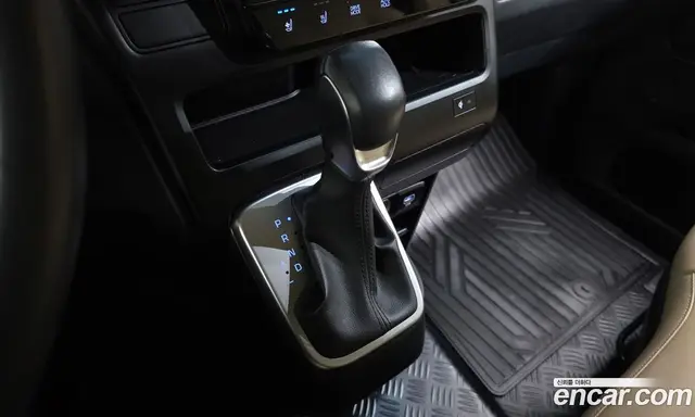 Hyundai Staria 2024 2.2 АКПП, миниатюра 12