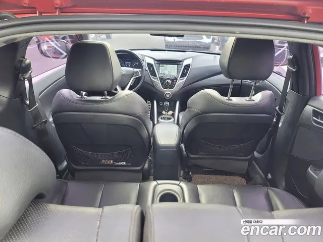 Hyundai Veloster 2014 1.6 АКПП, миниатюра 7