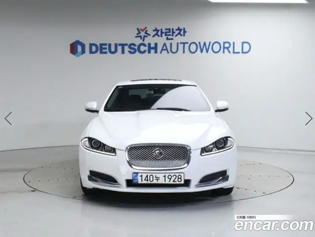 Jaguar XF 2015 2.2 АКПП, миниатюра 3