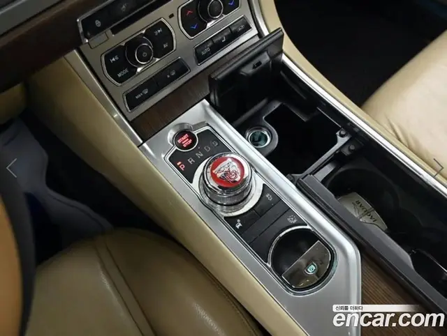 Jaguar XF 2015 2.2 АКПП, миниатюра 9