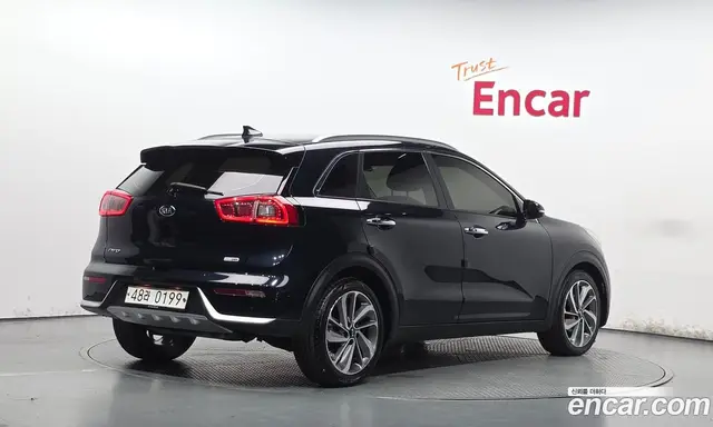 Kia Niro 2016 1.6 АКПП, миниатюра 2