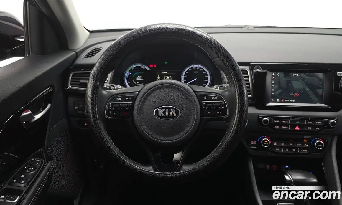 Kia Niro 2016 1.6 АКПП, фото 20