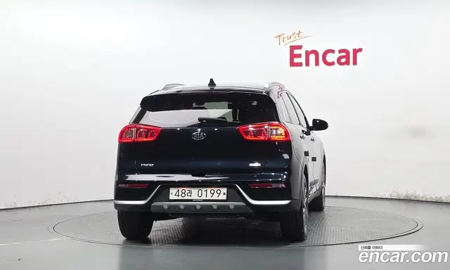 Kia Niro 2016 1.6 АКПП, миниатюра 4