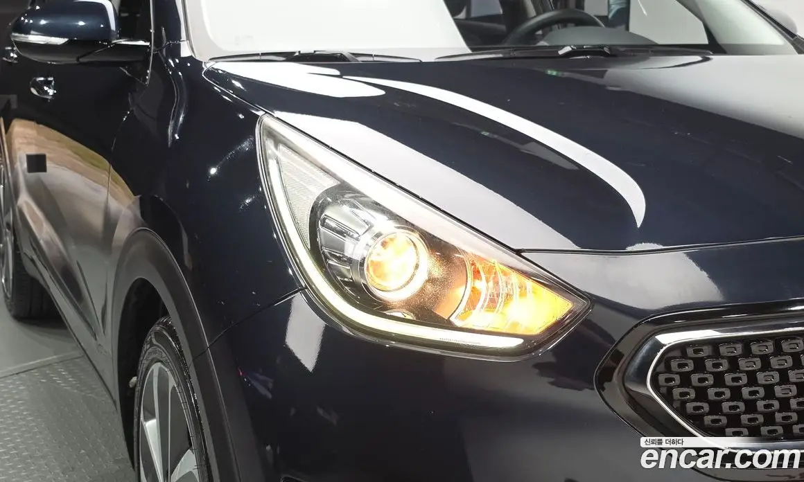 Kia Niro 2016 1.6 АКПП, фото 8