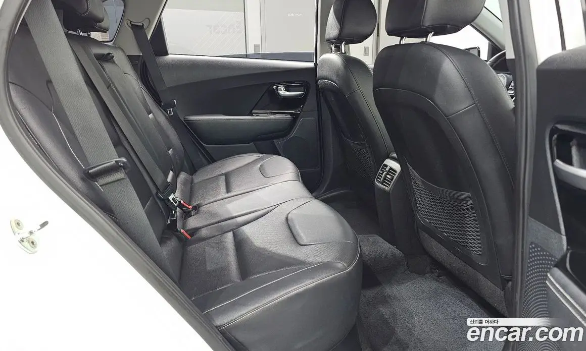 Kia Niro 2021 0.2 АКПП, фото 17