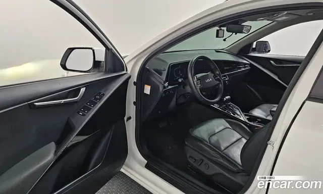 Kia Niro 2022 1.6 АКПП, миниатюра 10 Kia Niro 2022 1.6 АКПП, миниатюра 10