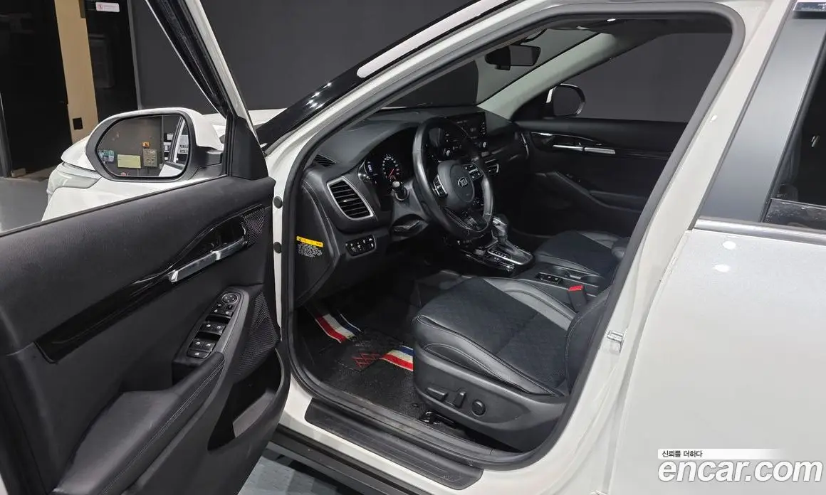 Kia Seltos 2019 1.6 АКПП, фото 10