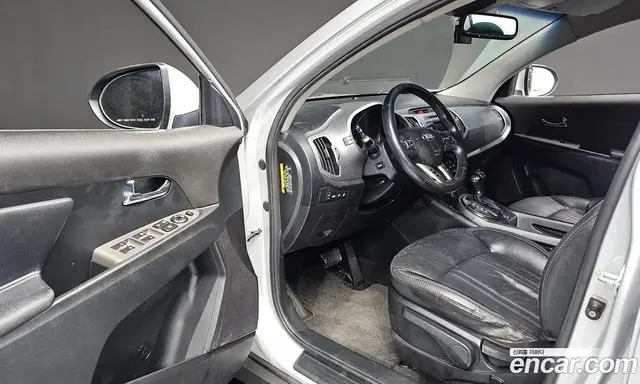 Kia Sportage 2014 2.0 АКПП, миниатюра 10 Kia Sportage 2014 2.0 АКПП, миниатюра 10
