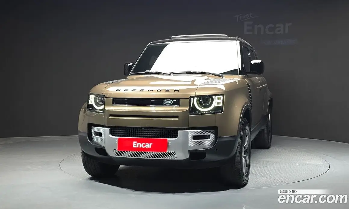 Land Rover Defender 2023 3.0 АКПП, фото 3