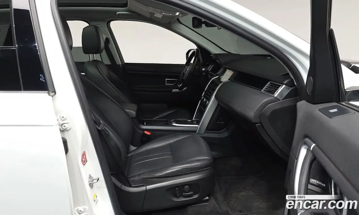 Land Rover Discovery Sport 2017 2.0 АКПП, фото 16