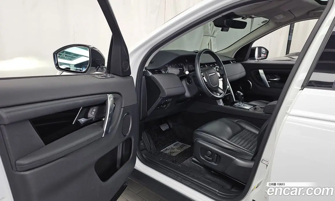 Land Rover Discovery Sport 2020 2.0 АКПП, фото 13