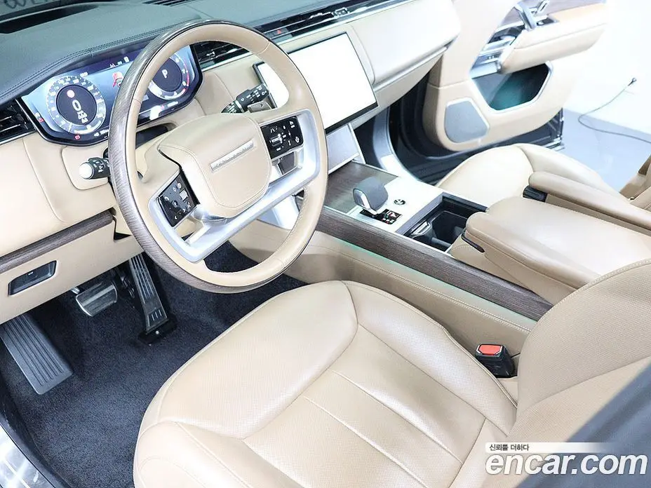 Land Rover Range Rover 2024 4.4 АКПП, фото 17