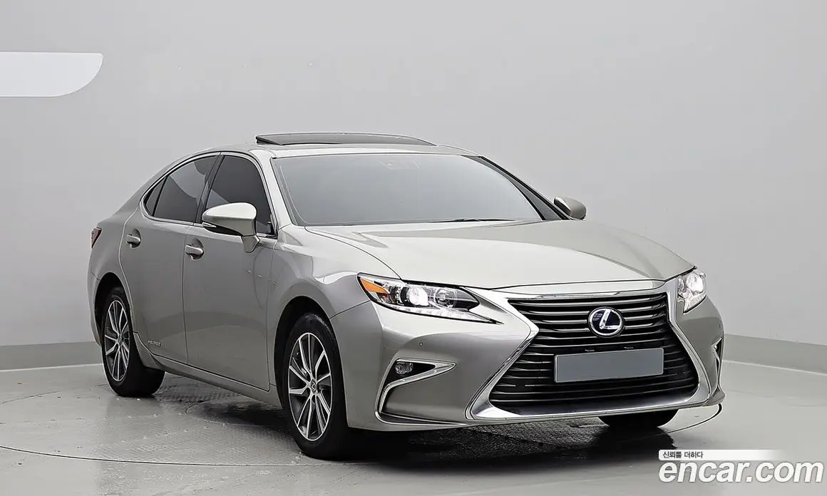Lexus ES 2016 2.5 вариатор, фото 3 Lexus ES 2016 2.5 вариатор, фото 3