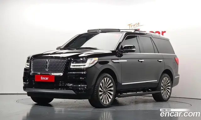 Lincoln Navigator, 2021, 89 170 км