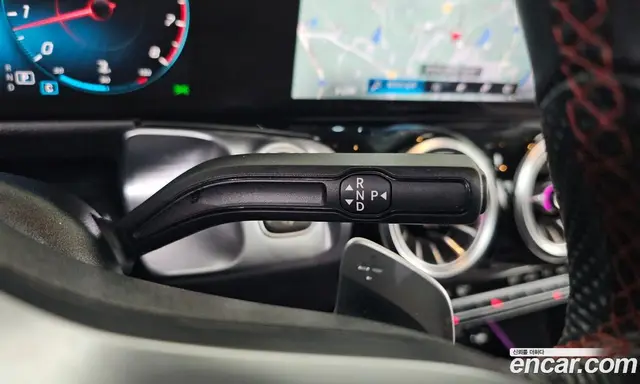 Mercedes-Benz GLB-Class 2022 2.0 АКПП, миниатюра 12