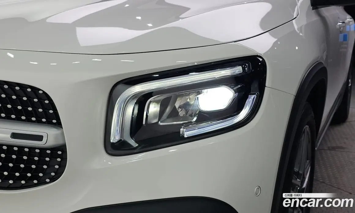 Mercedes-Benz GLB-Class 2022 2.0 АКПП, фото 8
