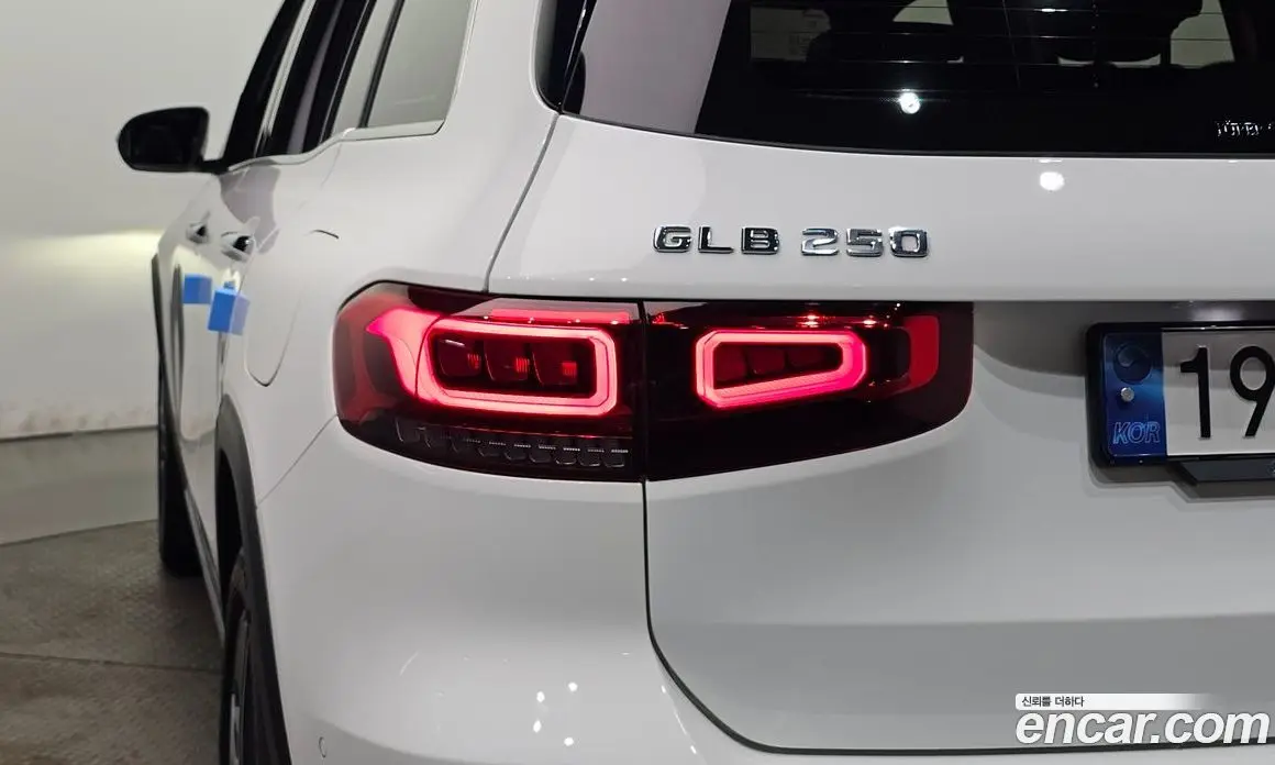 Mercedes-Benz GLB-Class 2022 2.0 АКПП, фото 9