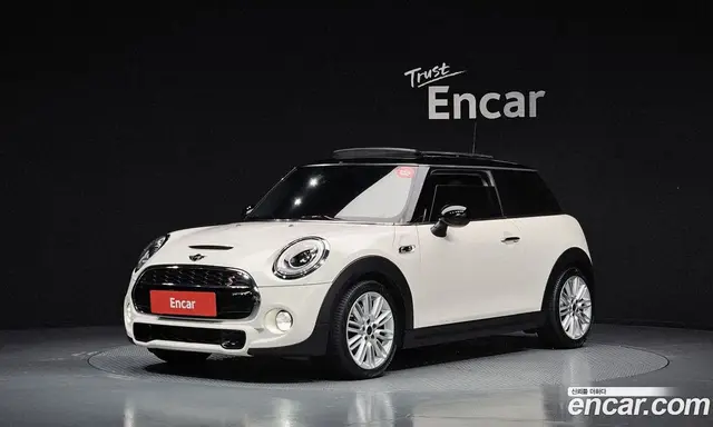 Mini Cooper, 2017, 80 721 км
