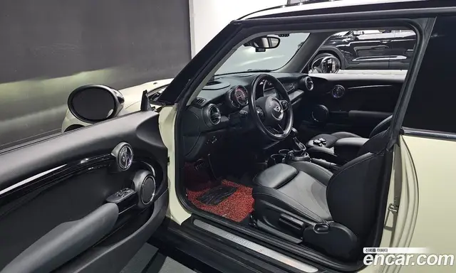 Mini Cooper 2017 2.0 АКПП, миниатюра 10