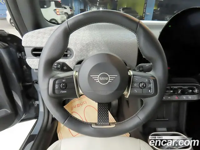 Mini Cooper Convertible 2025 2.0 АКПП, миниатюра 11
