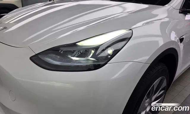 Tesla Model Y 2023 0.2 АКПП, миниатюра 8 Tesla Model Y 2023 0.2 АКПП, миниатюра 8