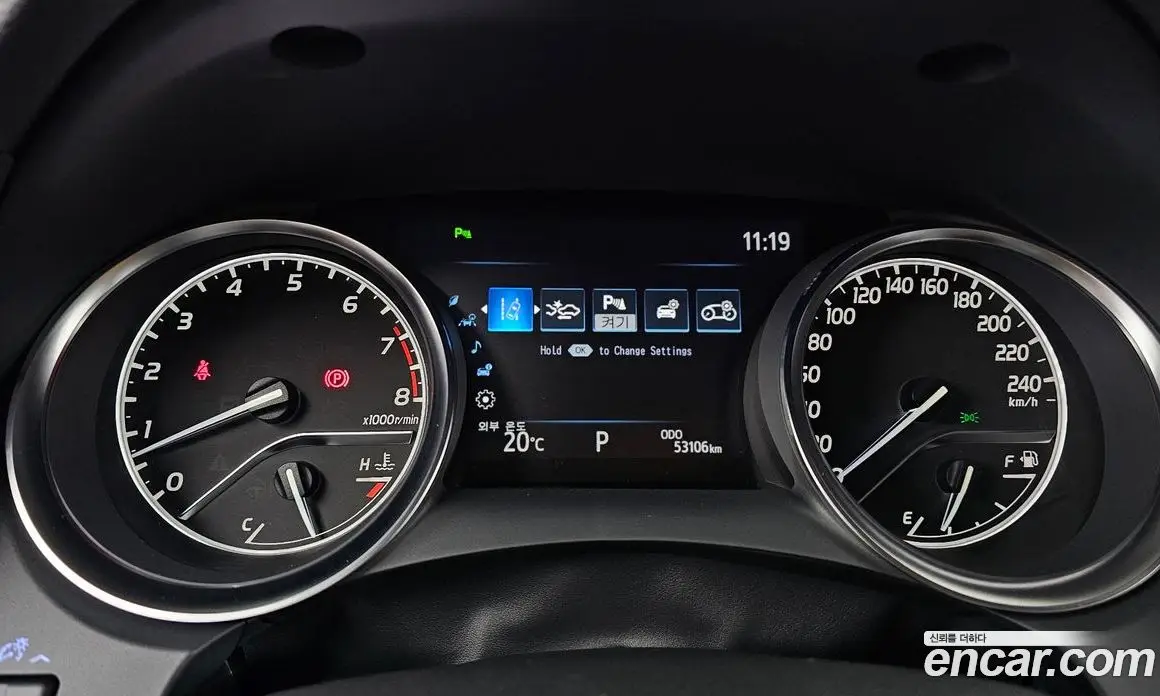 Toyota Camry 2019 2.5 АКПП, фото 11