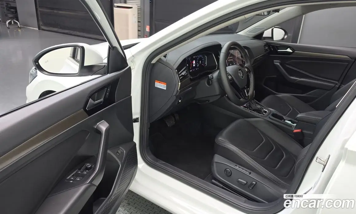 Volkswagen Jetta 2021 1.4 АКПП, фото 13