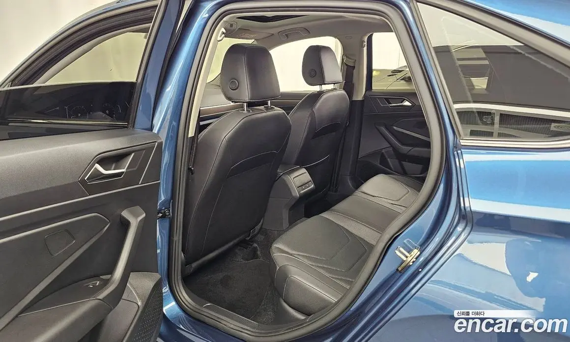 Volkswagen Jetta 2021 1.4 АКПП, фото 18