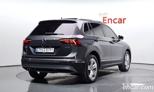 Volkswagen Tiguan, 2020, 75 700 км