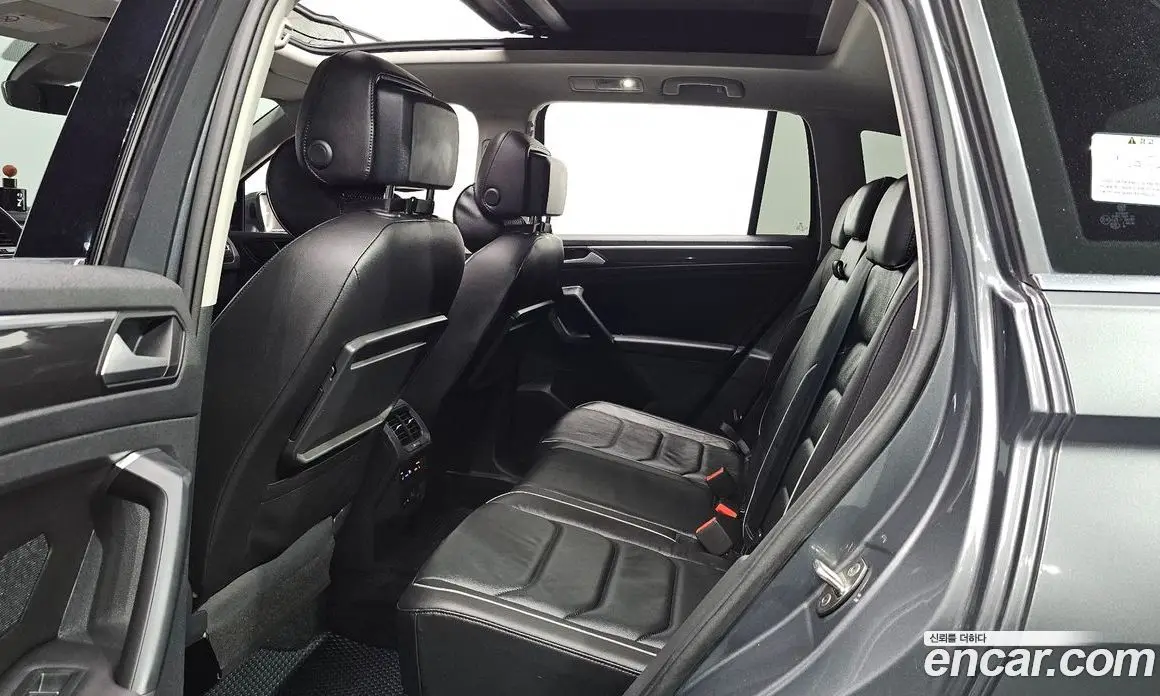 Volkswagen Tiguan 2020 2.0 АКПП, фото 17