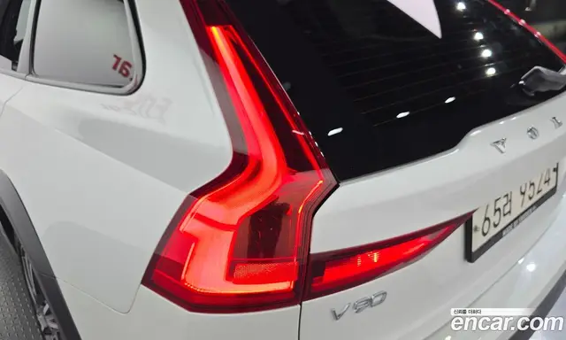 Volvo V90 2018 2.0 АКПП, миниатюра 9