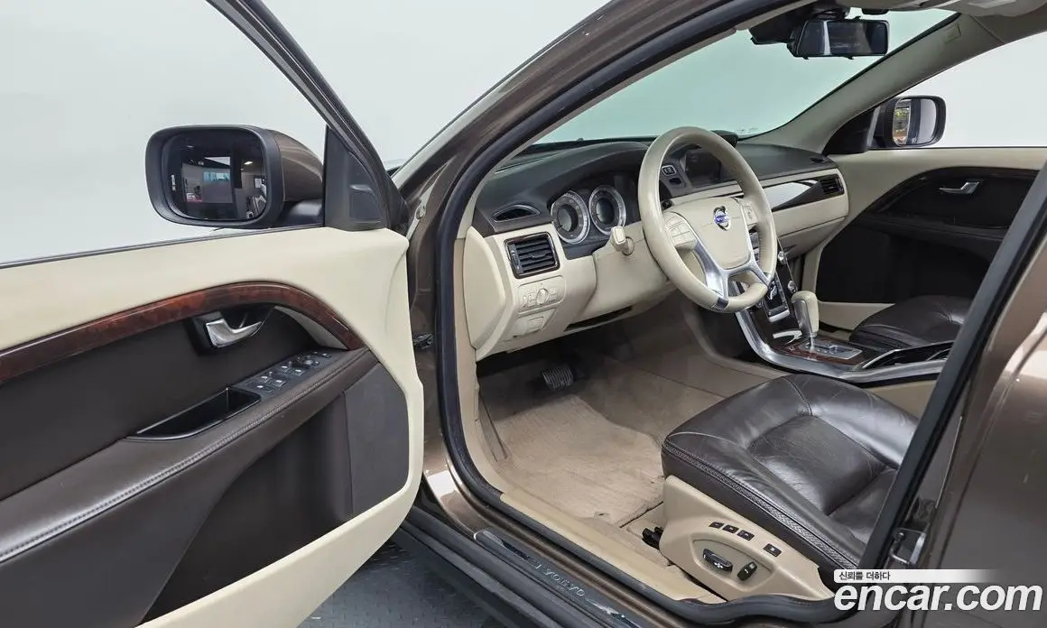 Volvo XC70 2012 3.0 АКПП, фото 10 Volvo XC70 2012 3.0 АКПП, фото 10