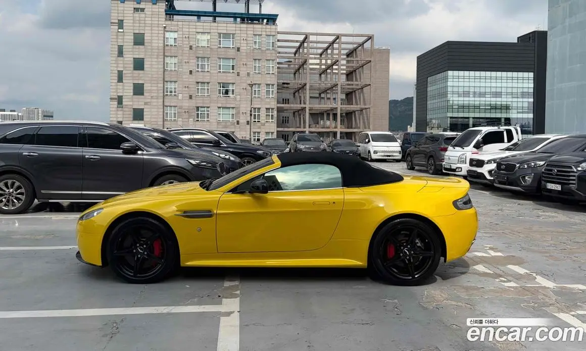 Aston Martin Vantage 2016 4.7 АКПП, фото 7
