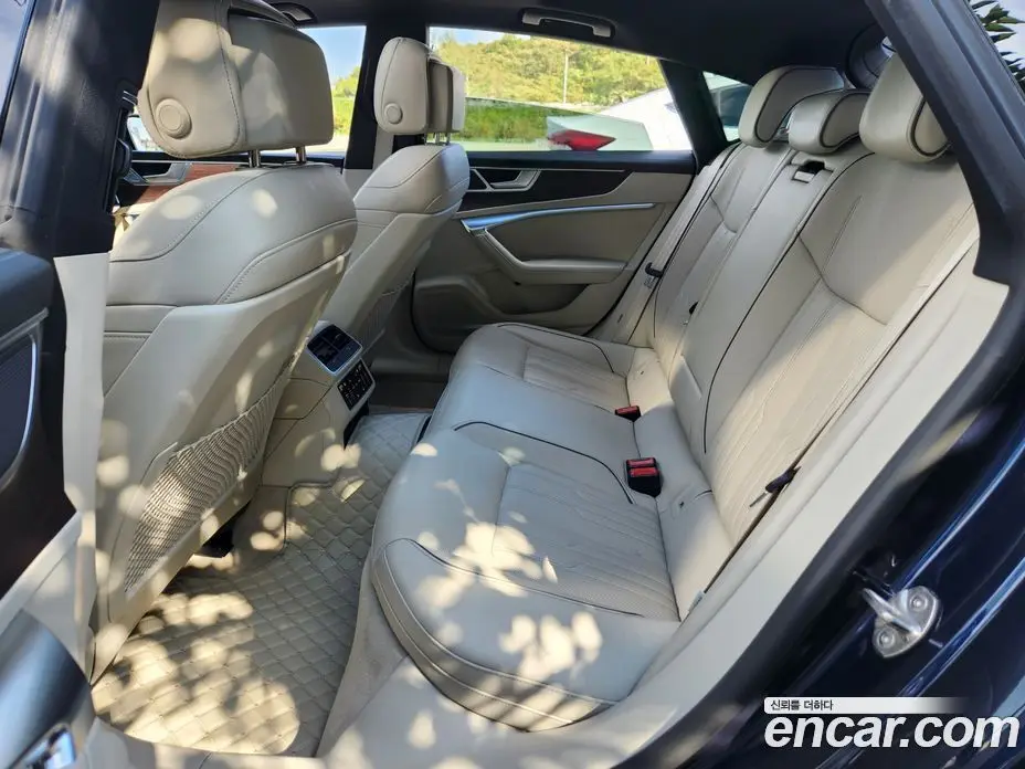Audi A7 2022 3.0 АКПП, фото 16