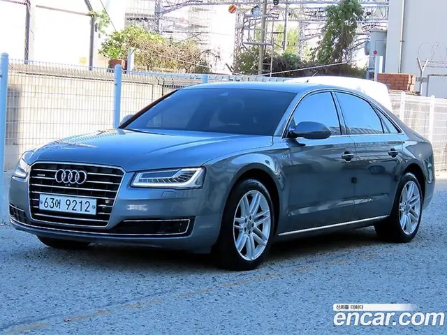 Audi A8 2015 4.1 АКПП, миниатюра 2