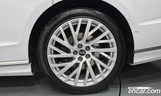 Audi A8 2021 3.0 АКПП, миниатюра 7