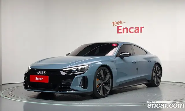 Audi e-tron GT, 2022, 36 980 км
