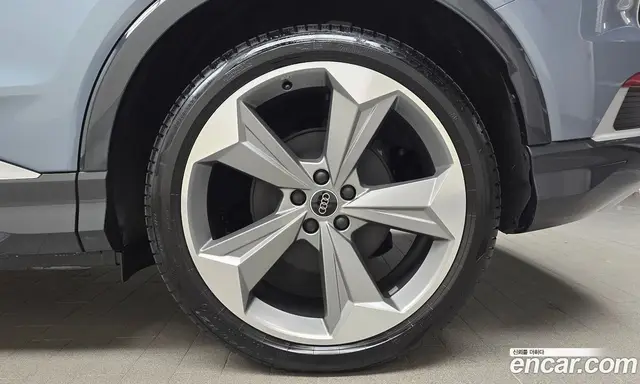 Audi Q4 e-tron 2026 0.2 АКПП, миниатюра 6