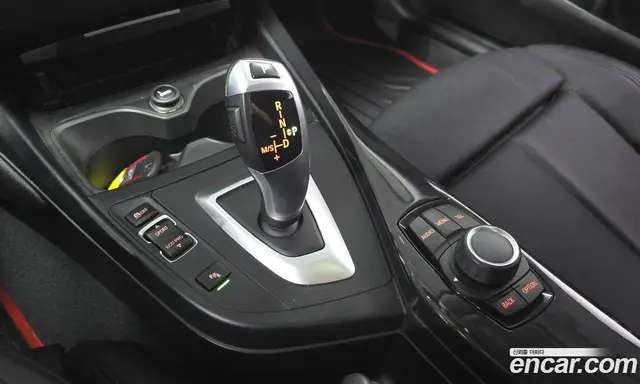 BMW 1 серия 2014 2.0 АКПП, миниатюра 9