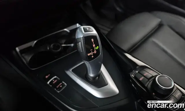 BMW 1 серия 2018 2.0 АКПП, миниатюра 9