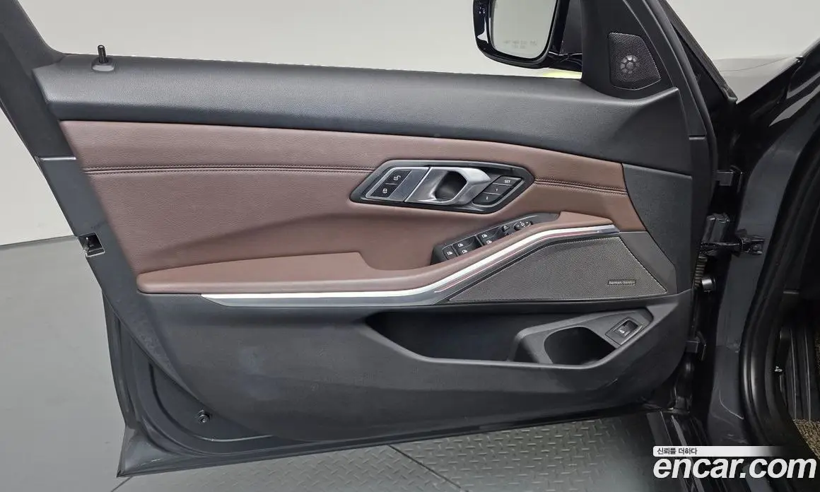 BMW 3 серия 2019 2.0 АКПП, фото 14
