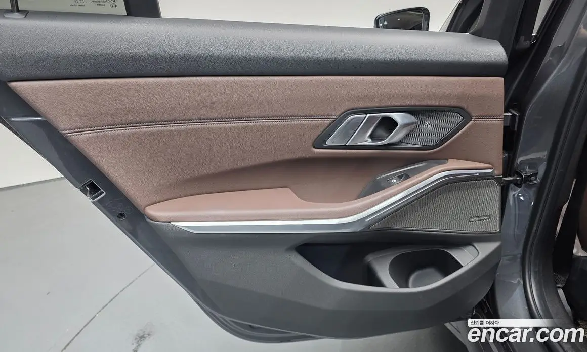 BMW 3 серия 2019 2.0 АКПП, фото 15